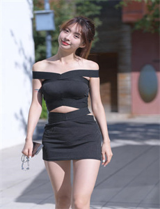 月岛杏奈-偷看娇妻被交换