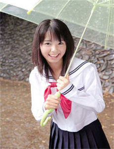 金蚕丝雨