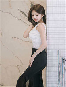 扑克直播软件免费-黑人大战欧美白人孕妇